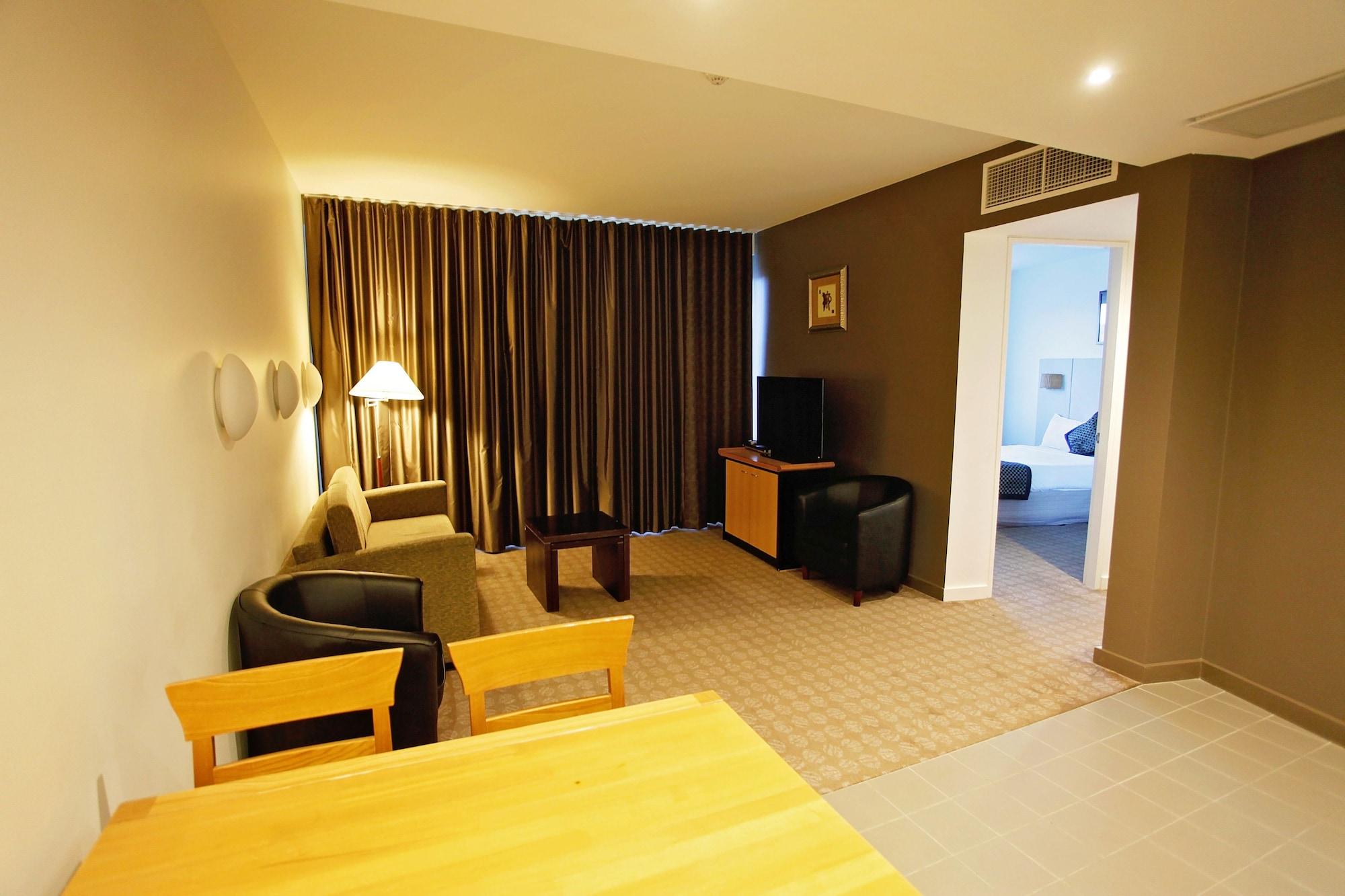 Golden Pebble Hotel Wantirna Exterior foto