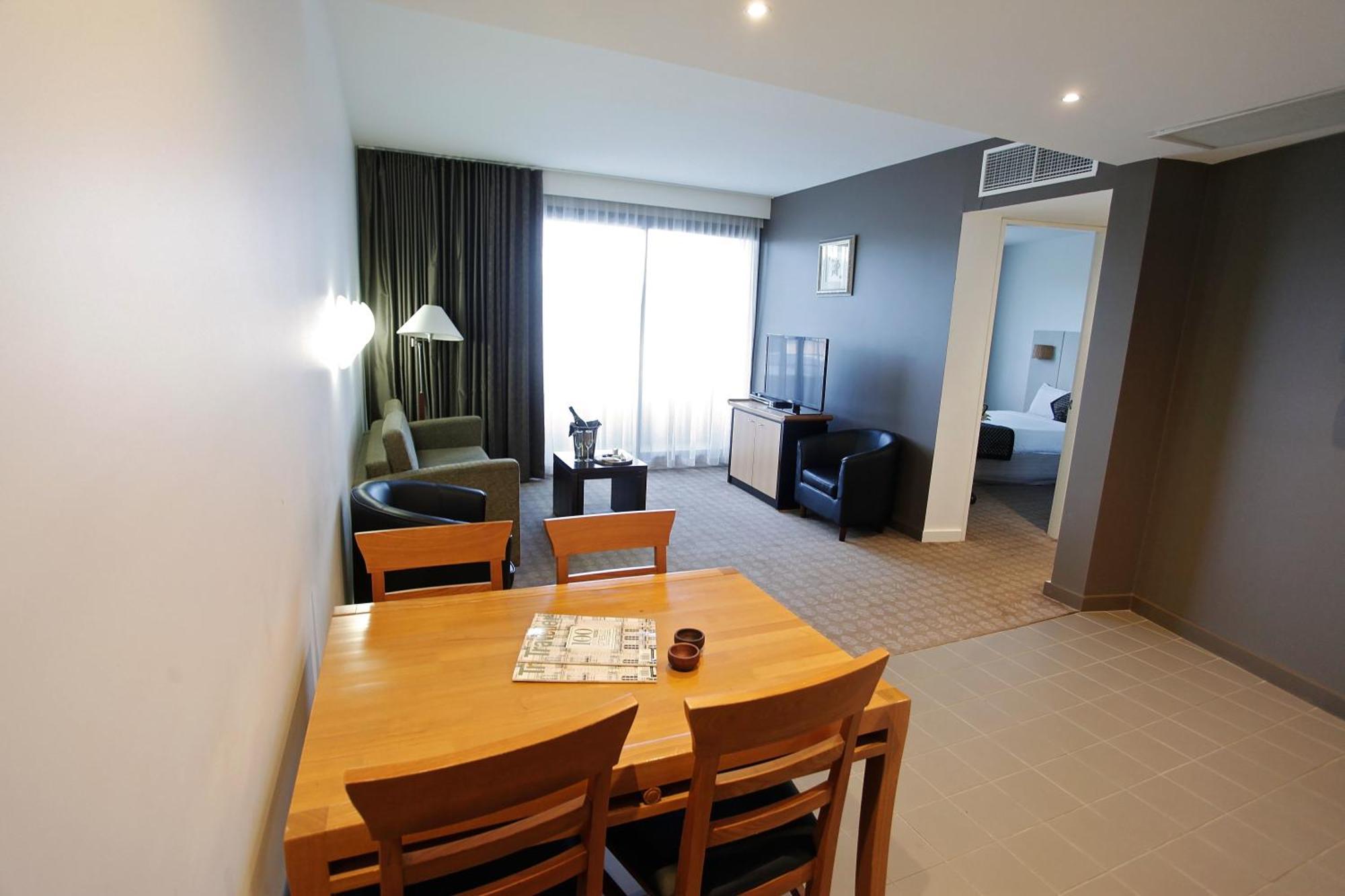 Golden Pebble Hotel Wantirna Zimmer foto